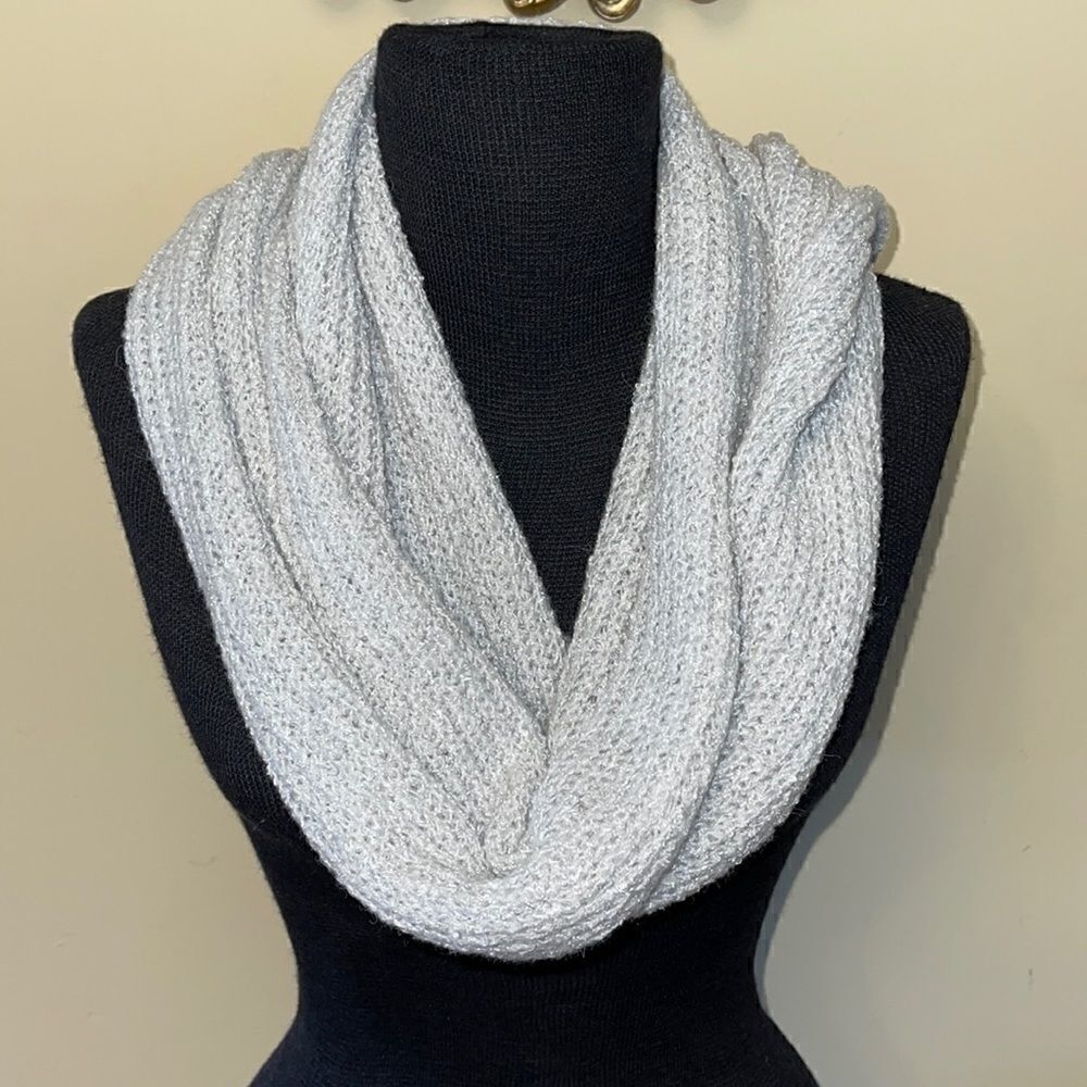 NWT Style & Co muffler style scarf